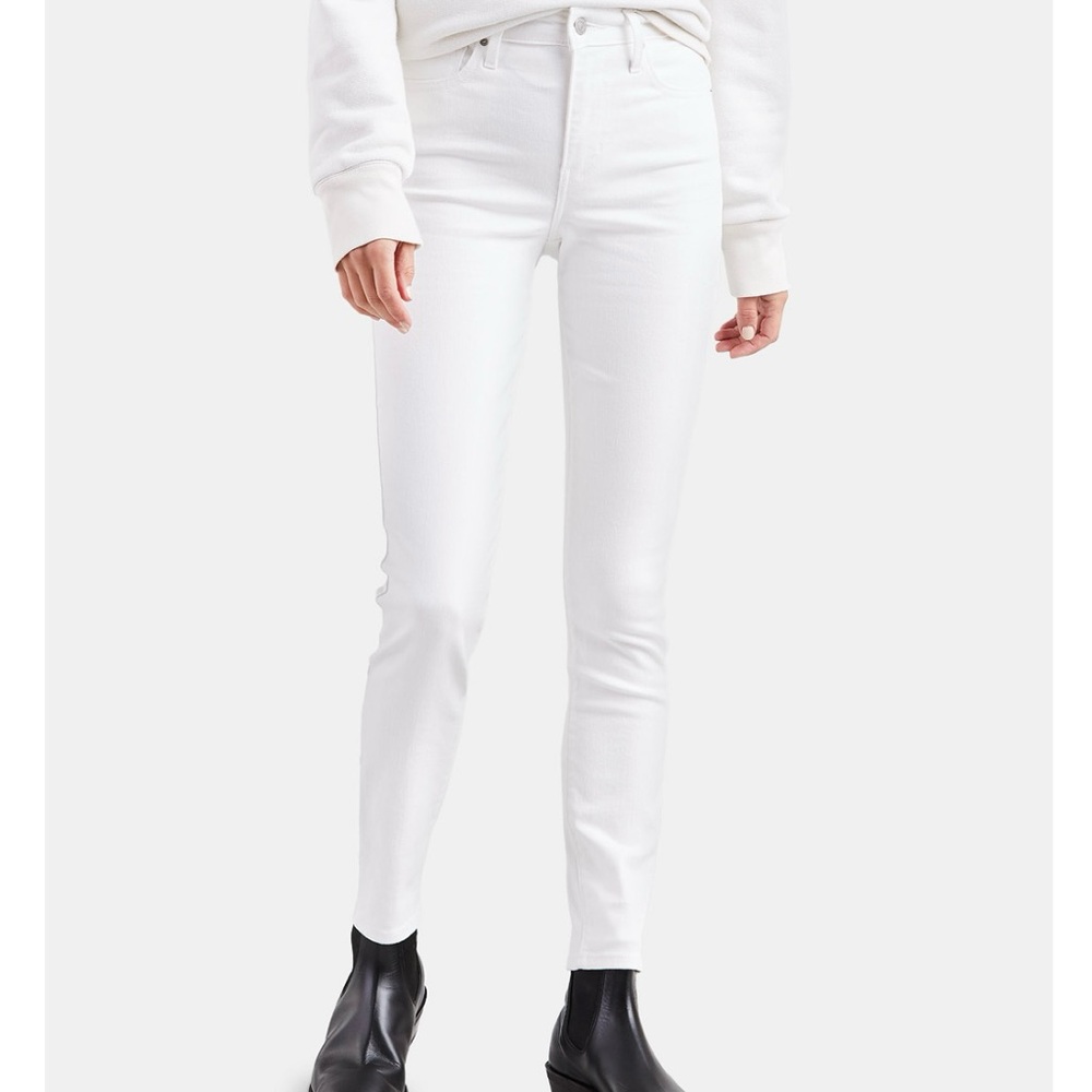 Levi's Women's High waisted White Skinny Jeans